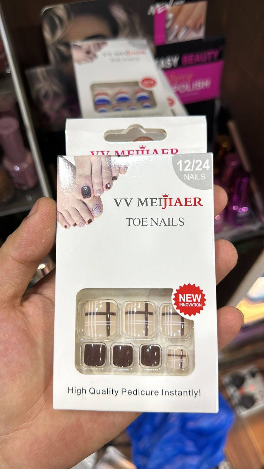 Teo nails