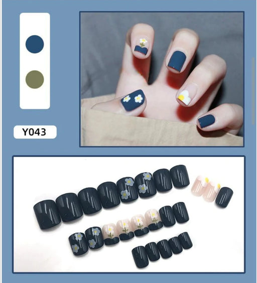 O.TWO.O Nails (With Press on Glue) 24 tips – Y043