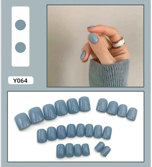 O.TWO.O Nails (With Press on Glue) 24 tips – Y064