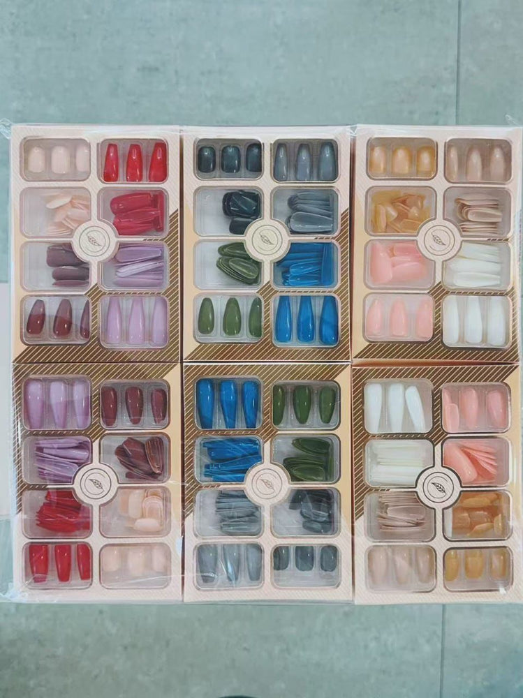 Colourful mat 24 PCs nails pack