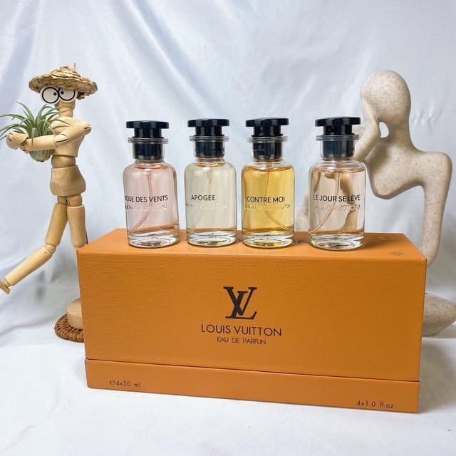 Louis Vuitton 4 in one perfume set